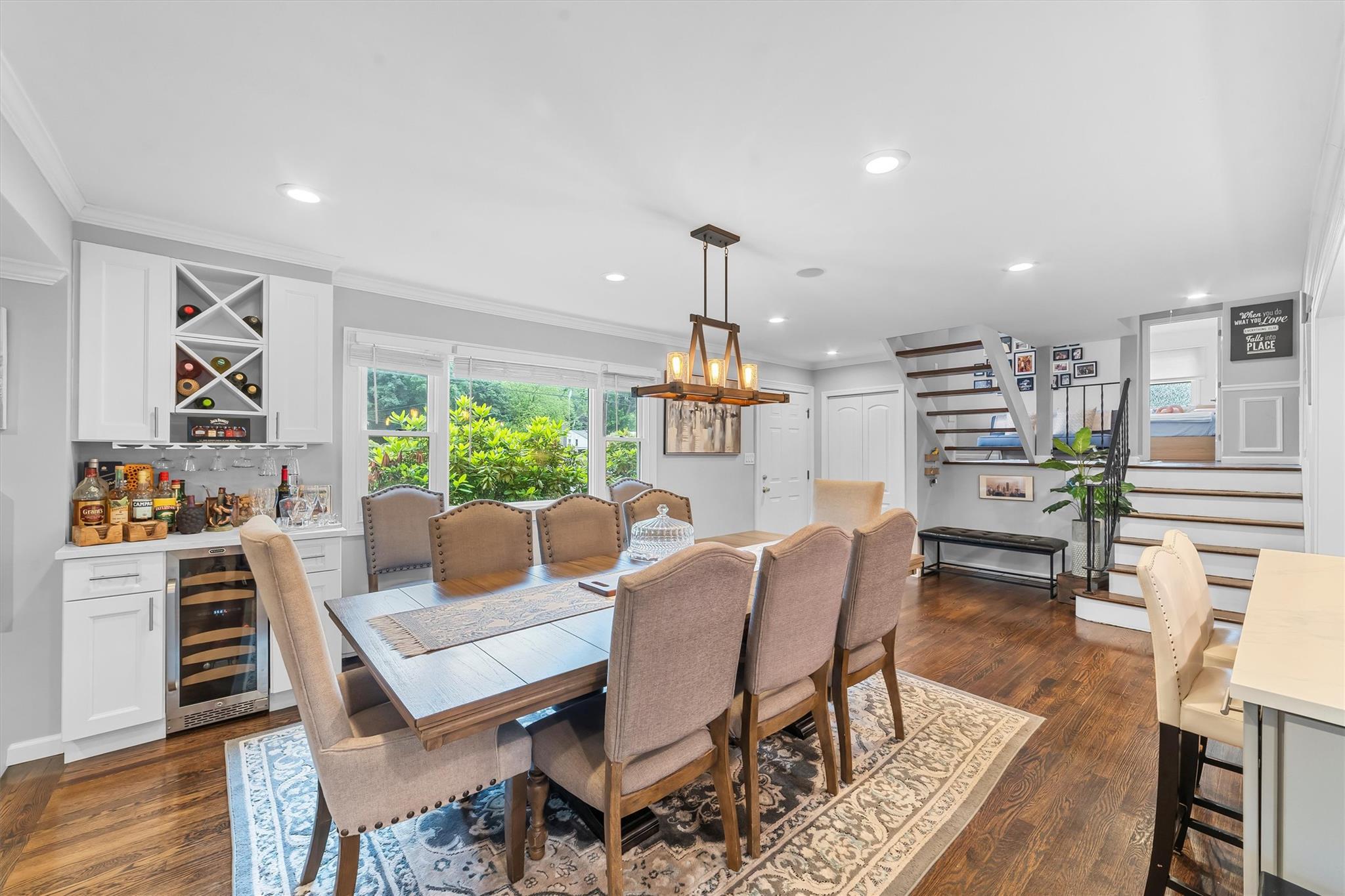 6 Spring Lane