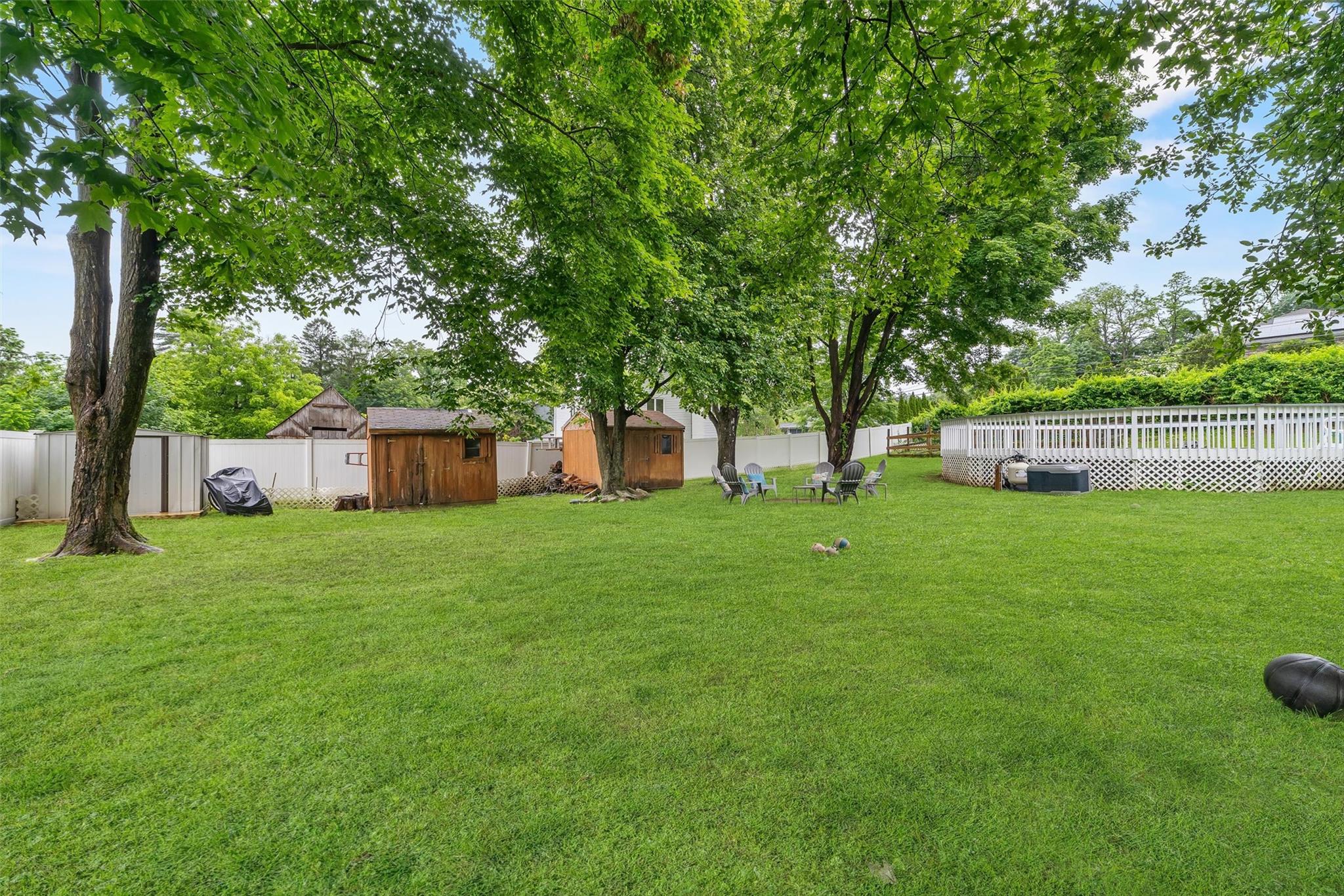 6 Spring Lane