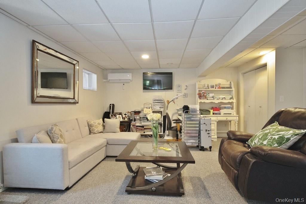 11 Beverly Lane