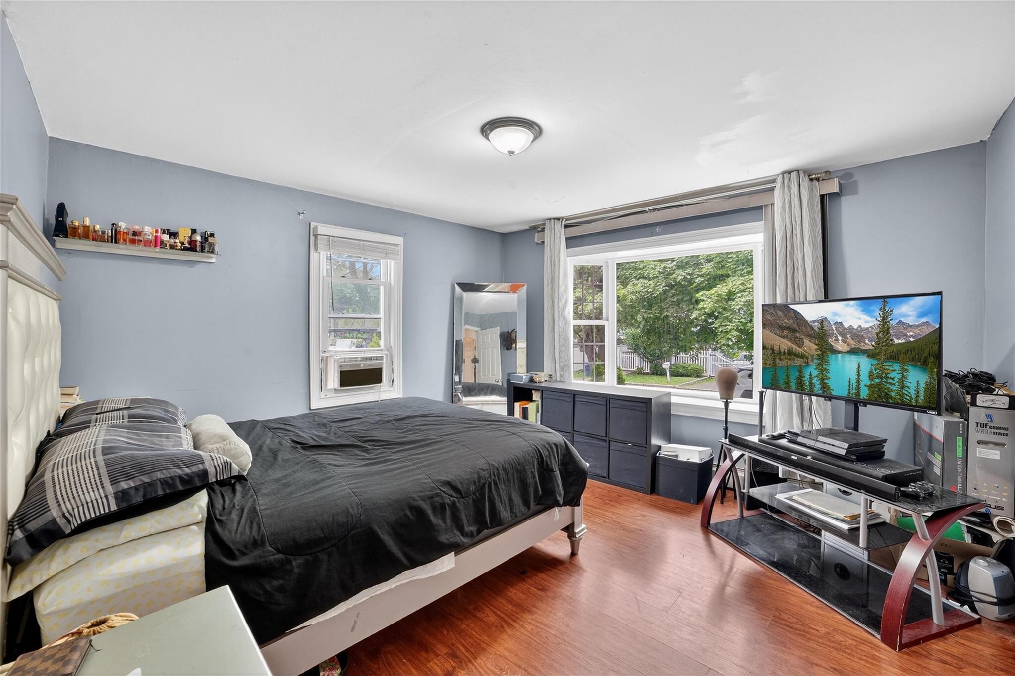 98 N Evarts Avenue