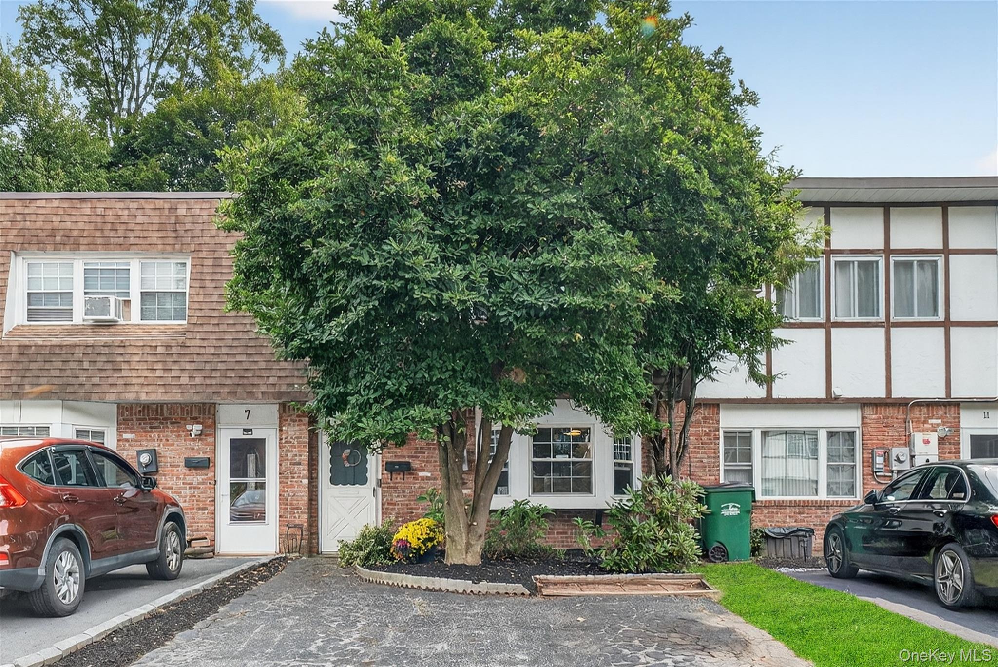 9 Roundtree Court