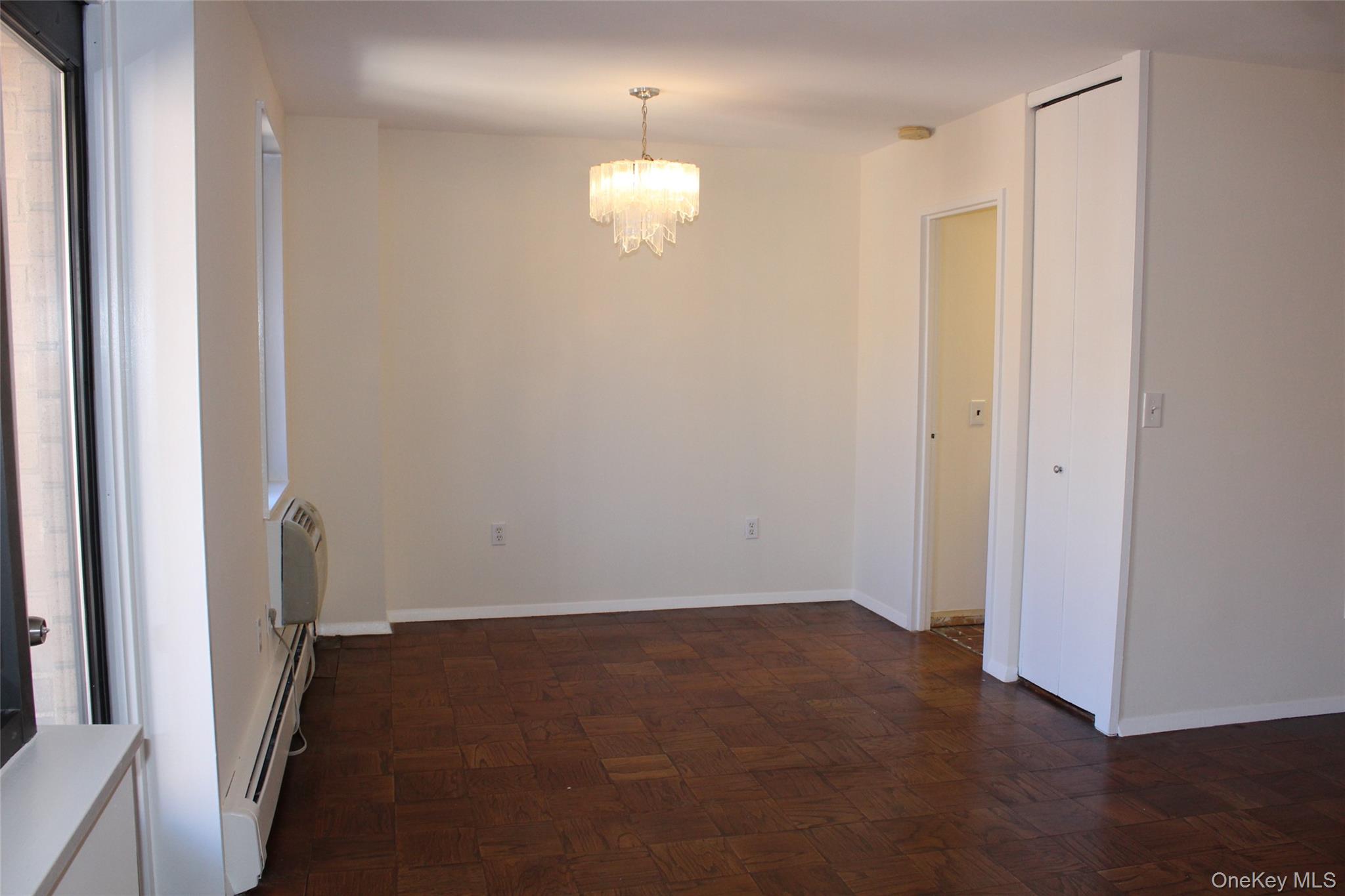 100 E Hartsdale Avenue Unit: 6HW