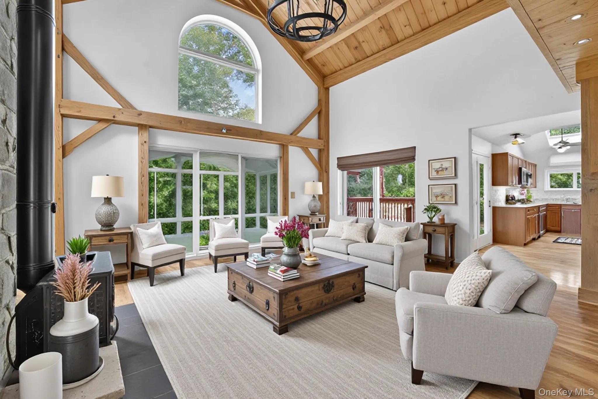 37 Hollowbrook Lane