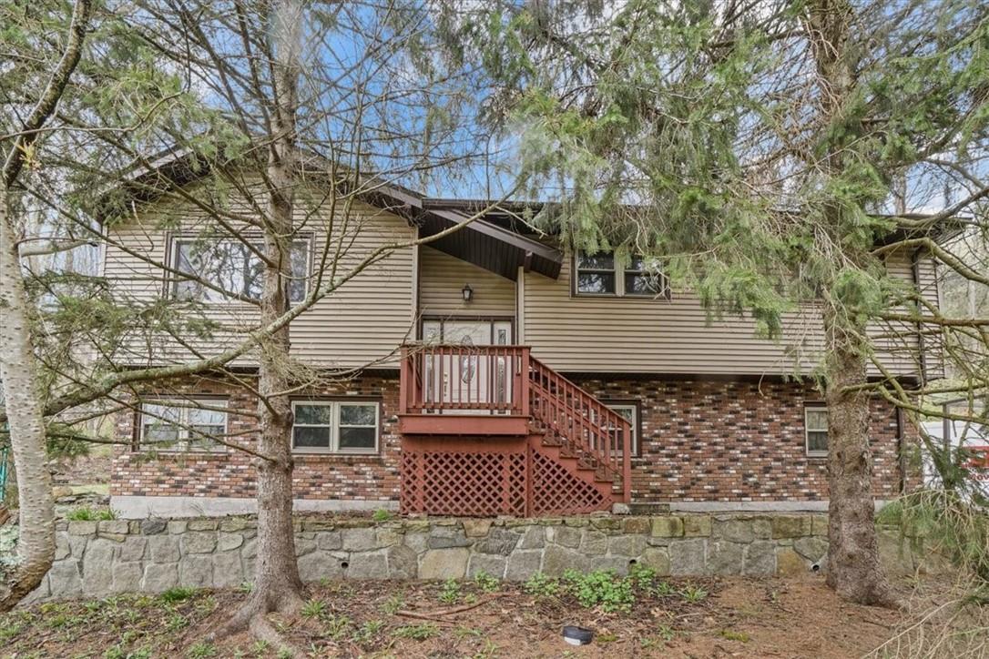 195 Canopus Hollow Road
