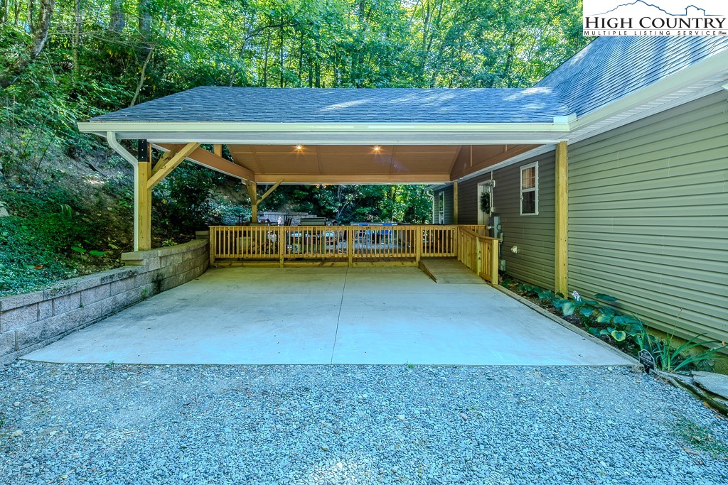 184 Farm Lane