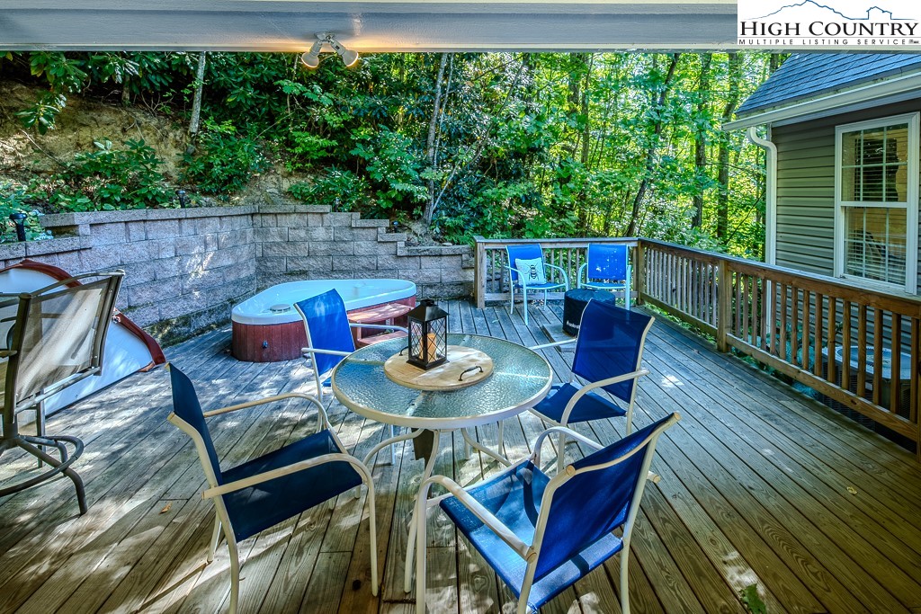 184 Farm Lane