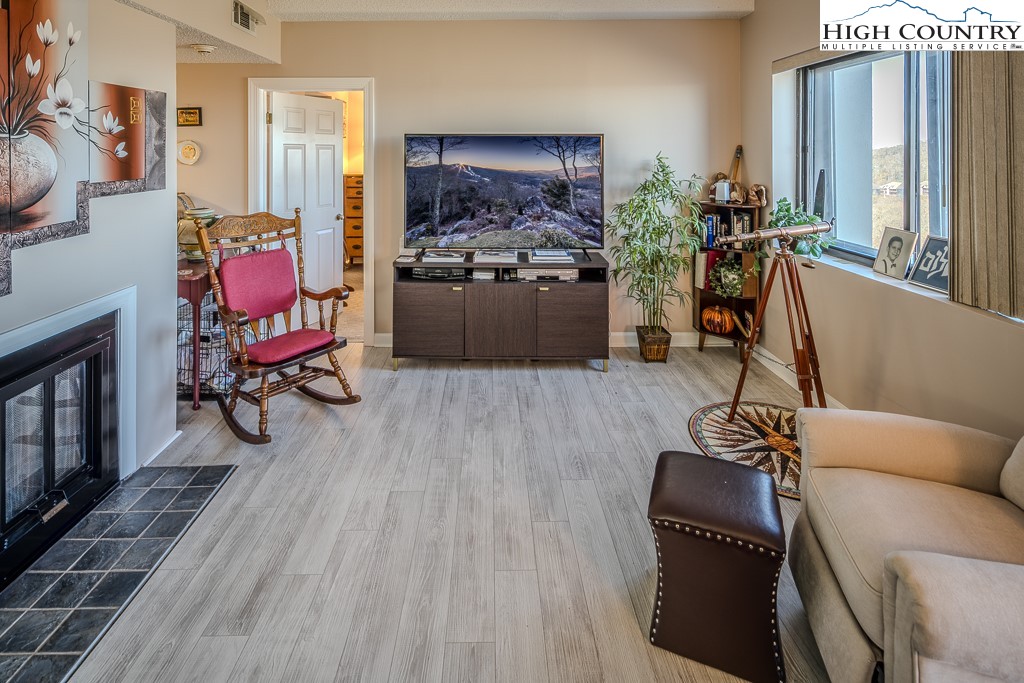 303 Sugar Top Drive 2321
