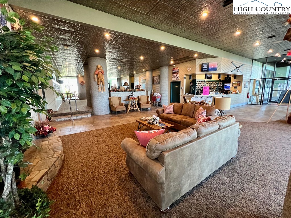 303 Sugar Top Drive 2321