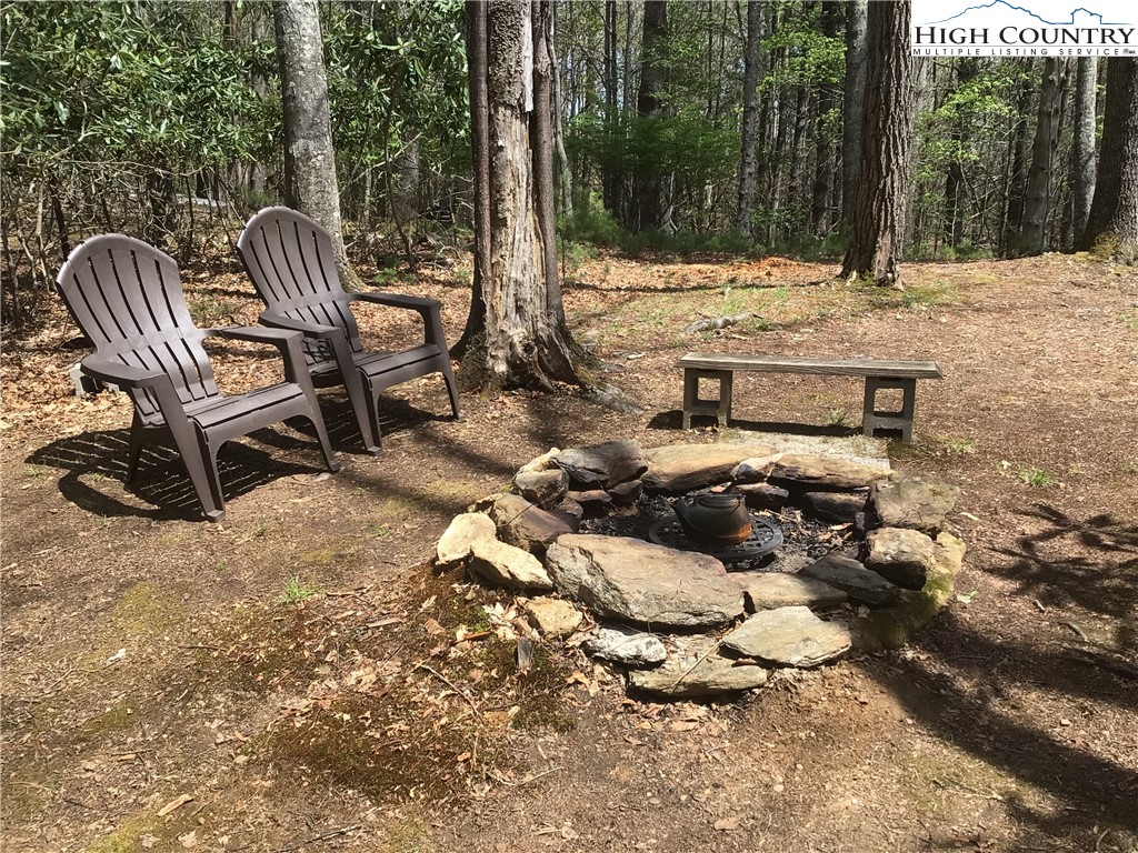 420 Lake View Trail