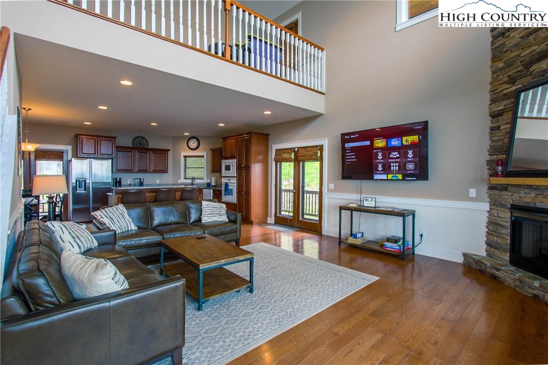 222 W Big Tree Road