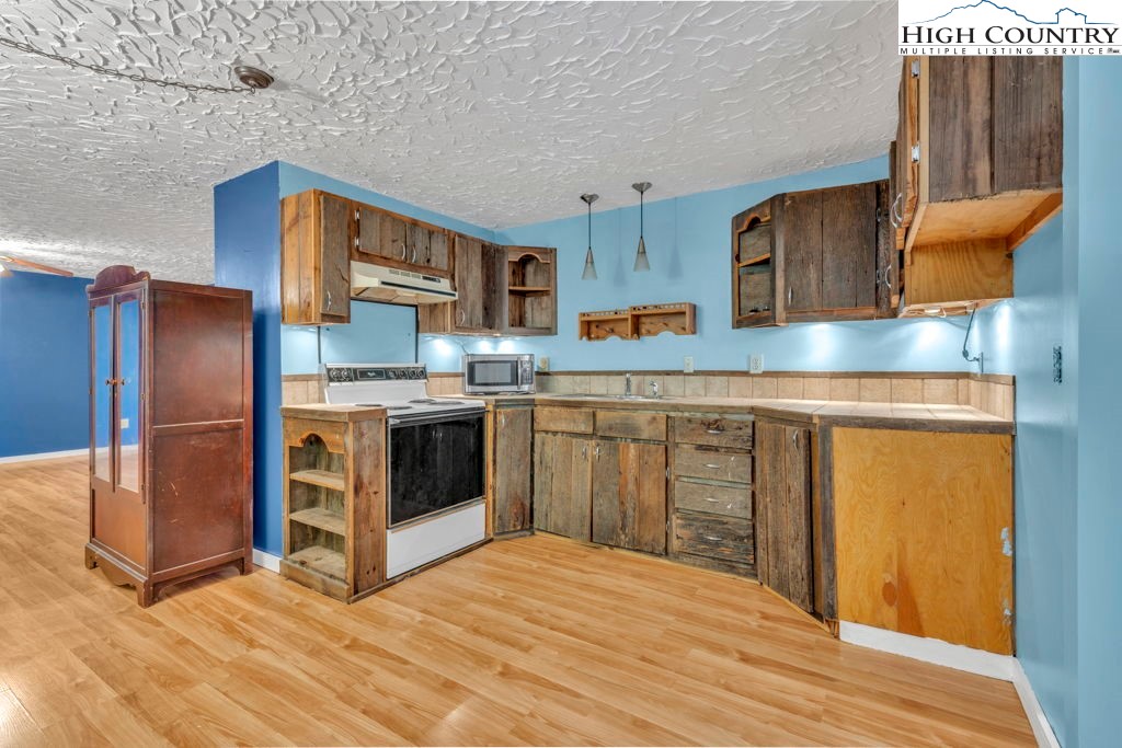 450 Astor Cook Road