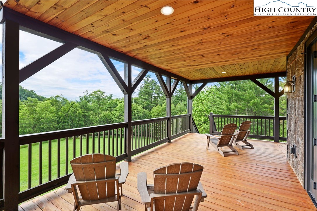 457 Lily Of The Valley Drive