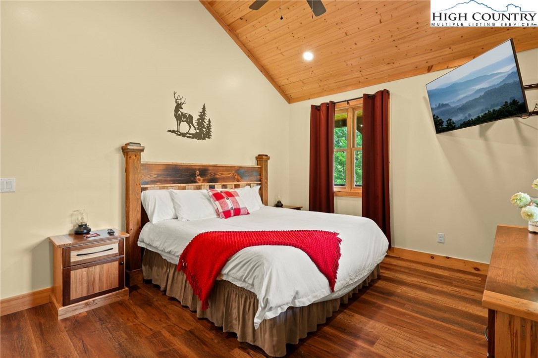 457 Lily Of The Valley Drive