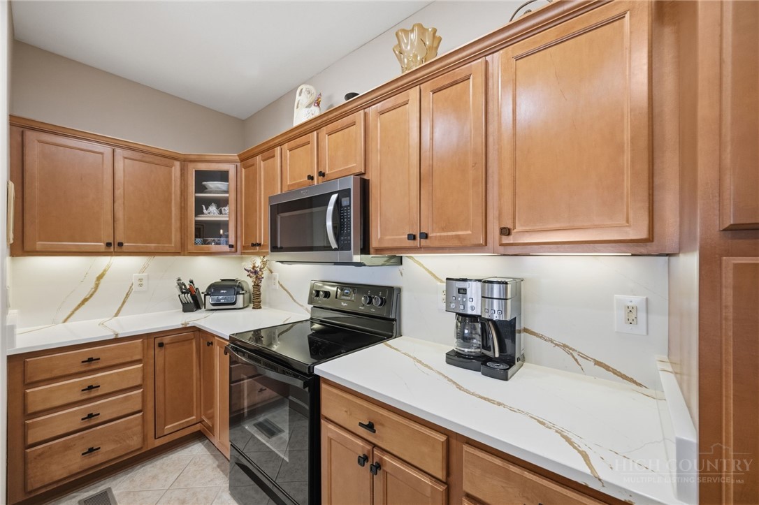 743 Craggy Pointe 24C