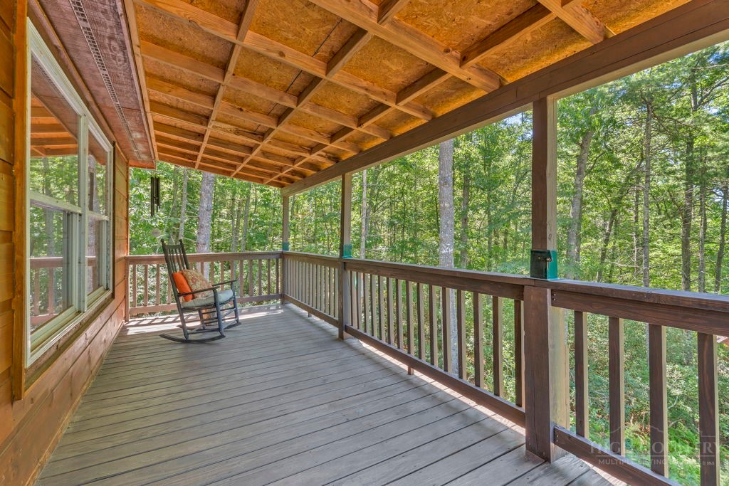 414 Lake Front Drive