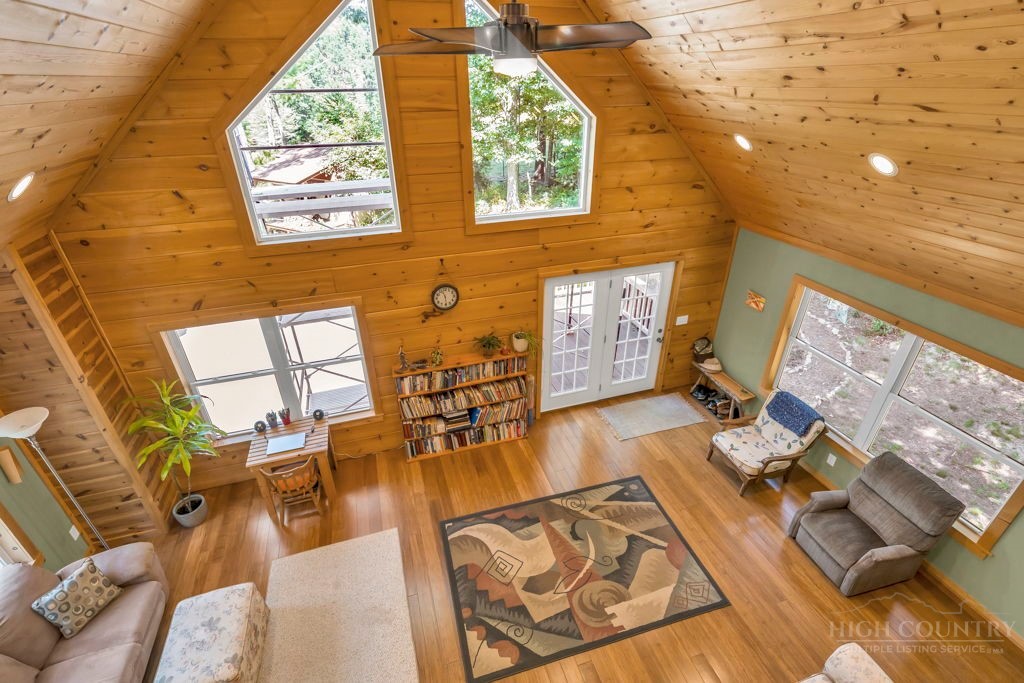 414 Lake Front Drive