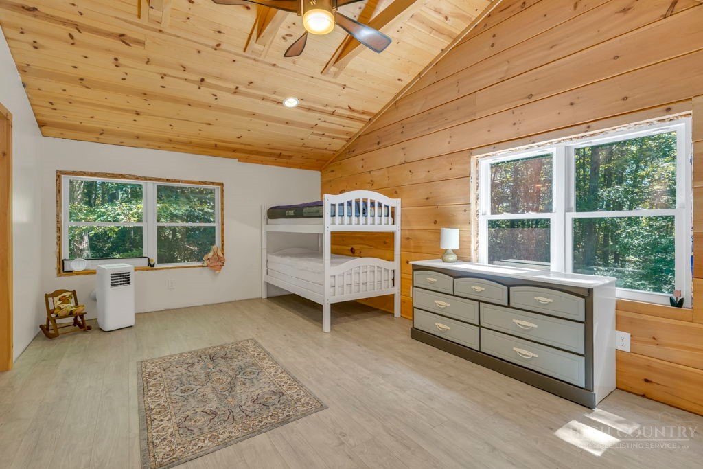 414 Lake Front Drive