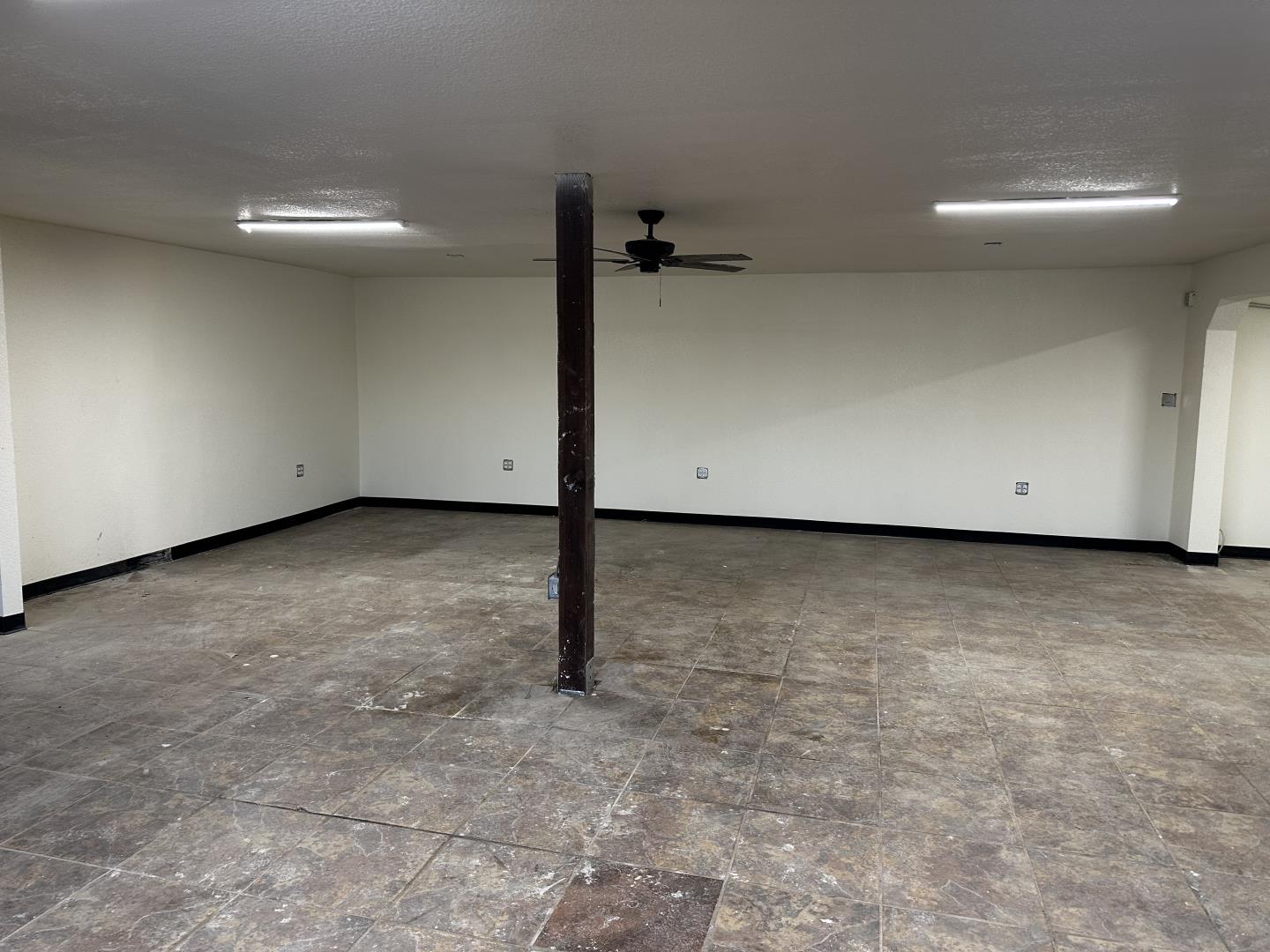 20860 Avenue 18 1/2 Avenue 20886