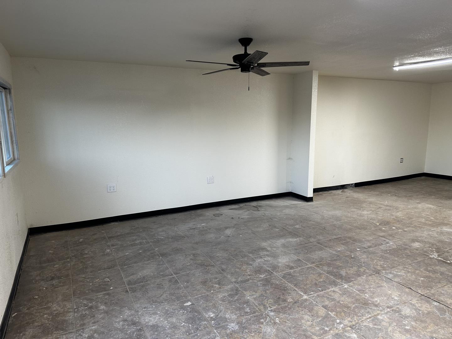 20860 Avenue 18 1/2 Avenue 20886