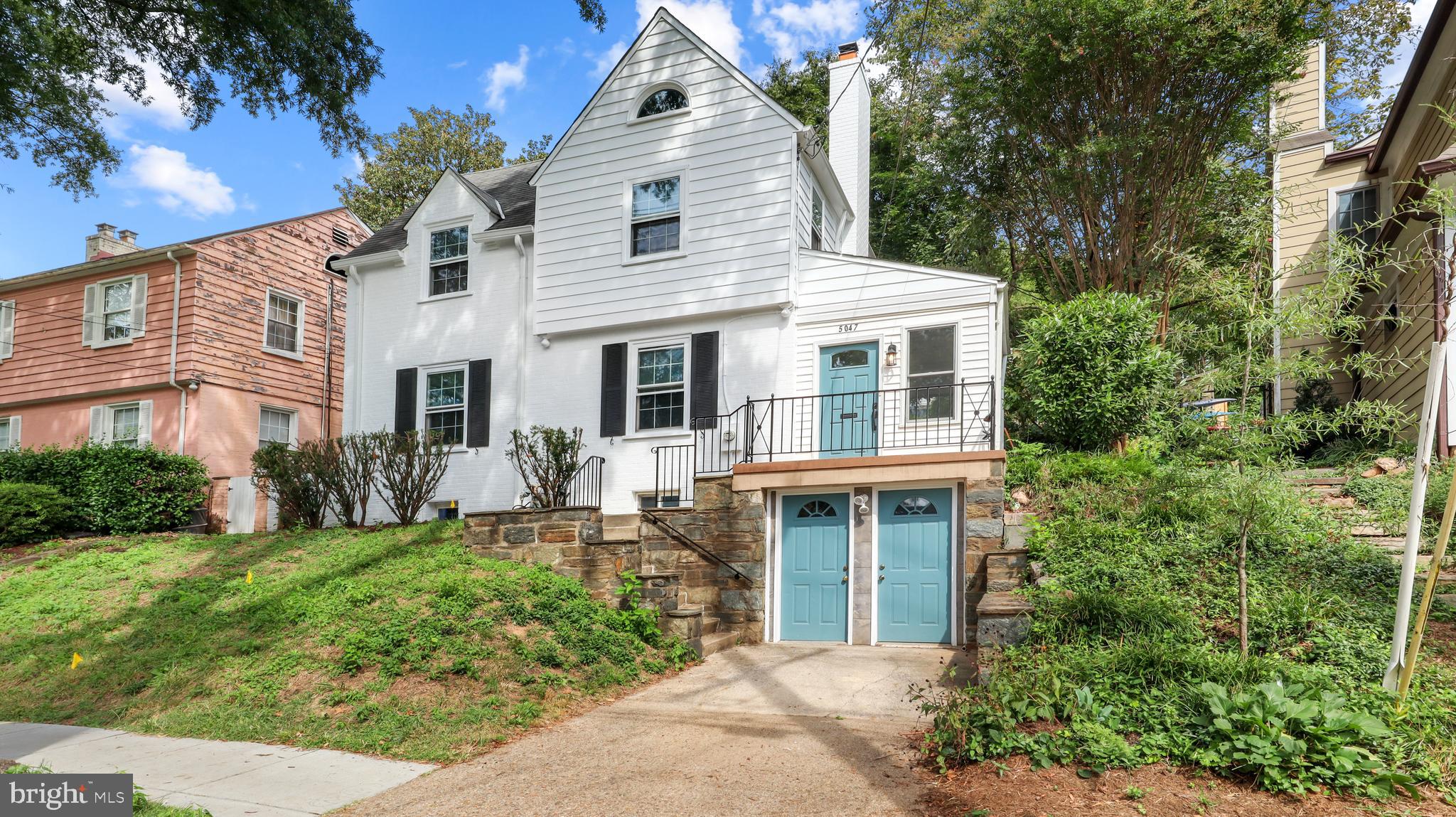 5047 MacArthur BOULEVARD NW