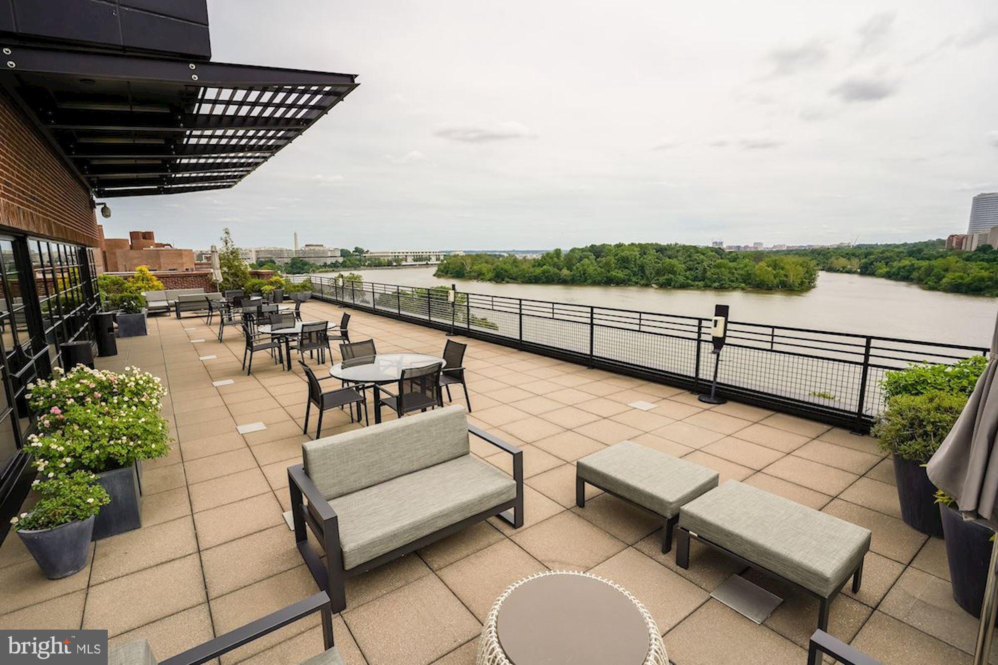 3303 Water Street NW Unit: 6G