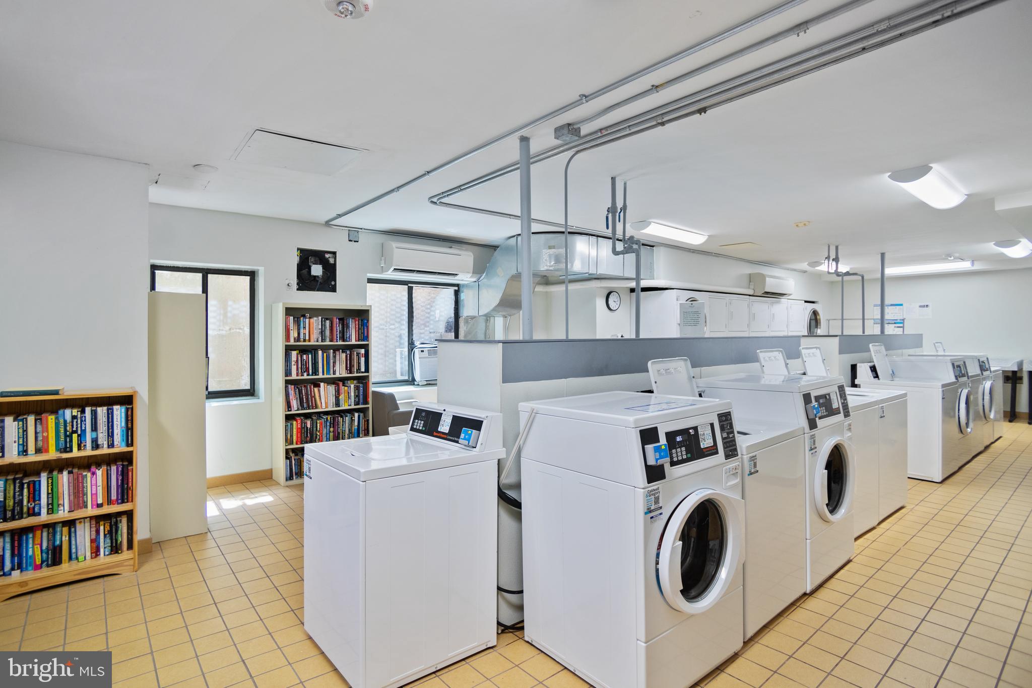 3701 Connecticut Ave NW #112