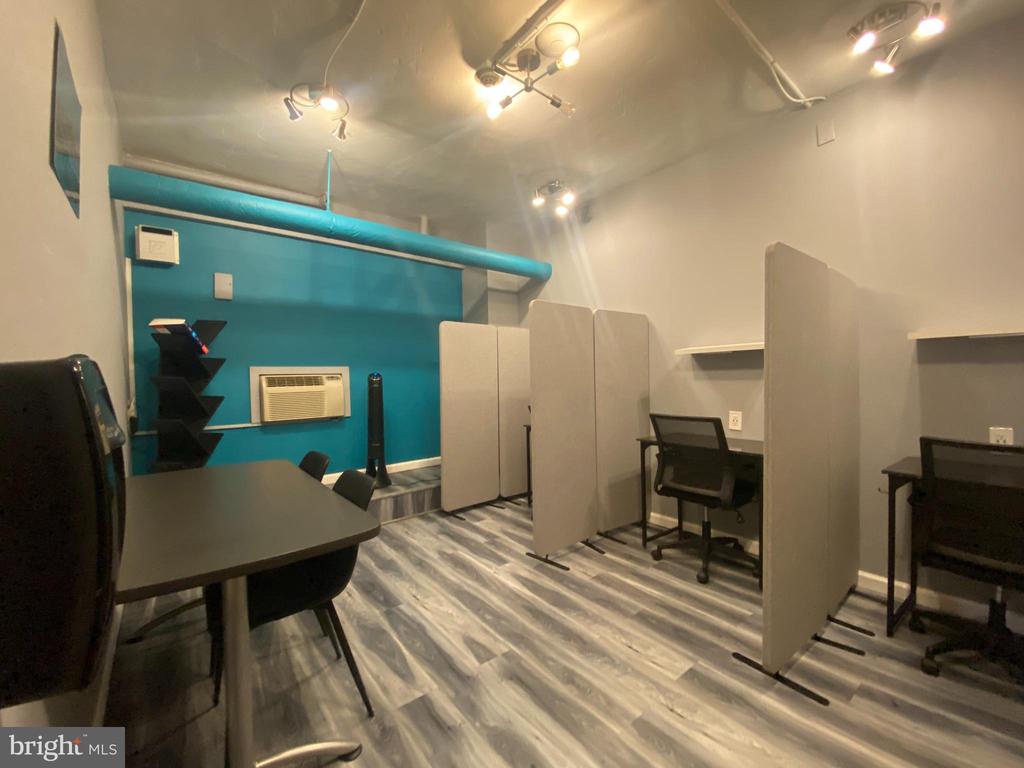 2500 Q STREET NW Unit: 106