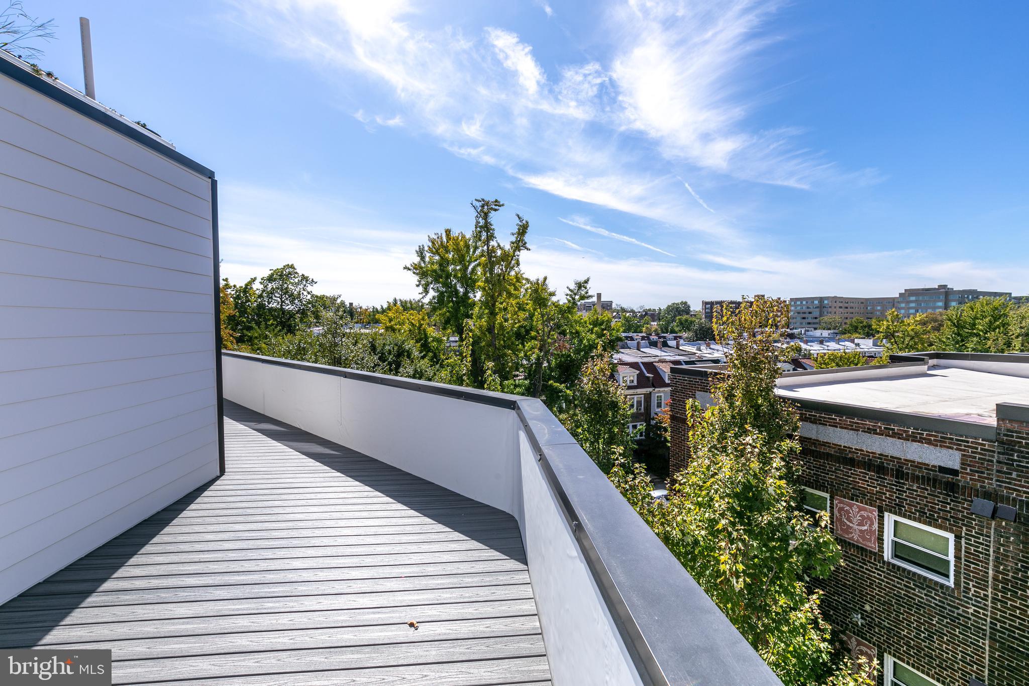 1421 SPRING RD NW #303