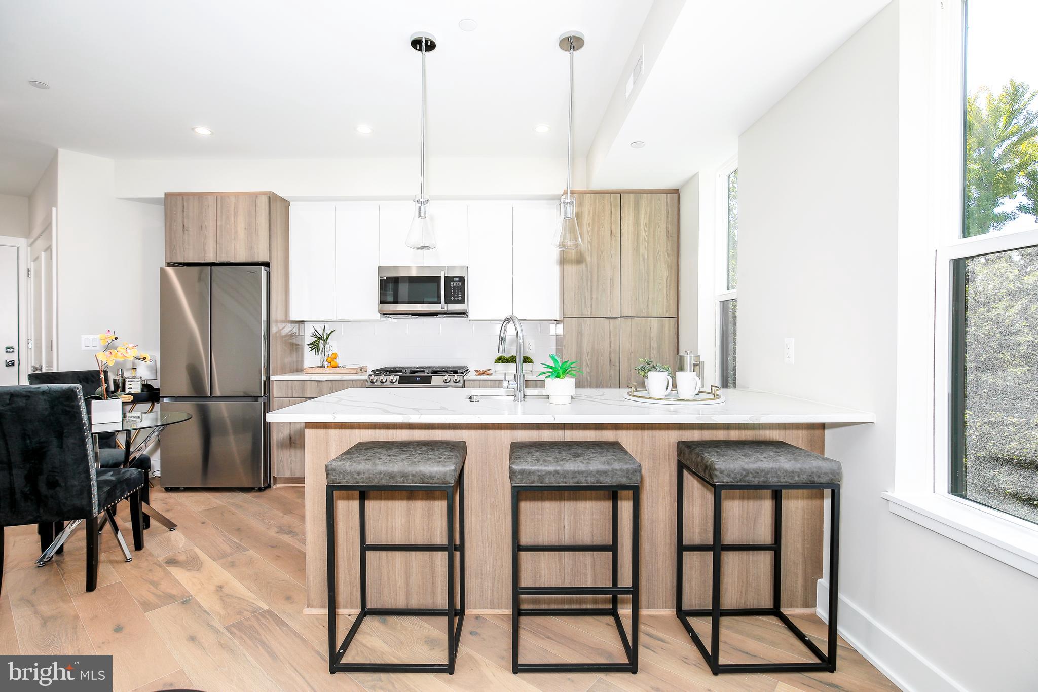1421 SPRING RD NW #303