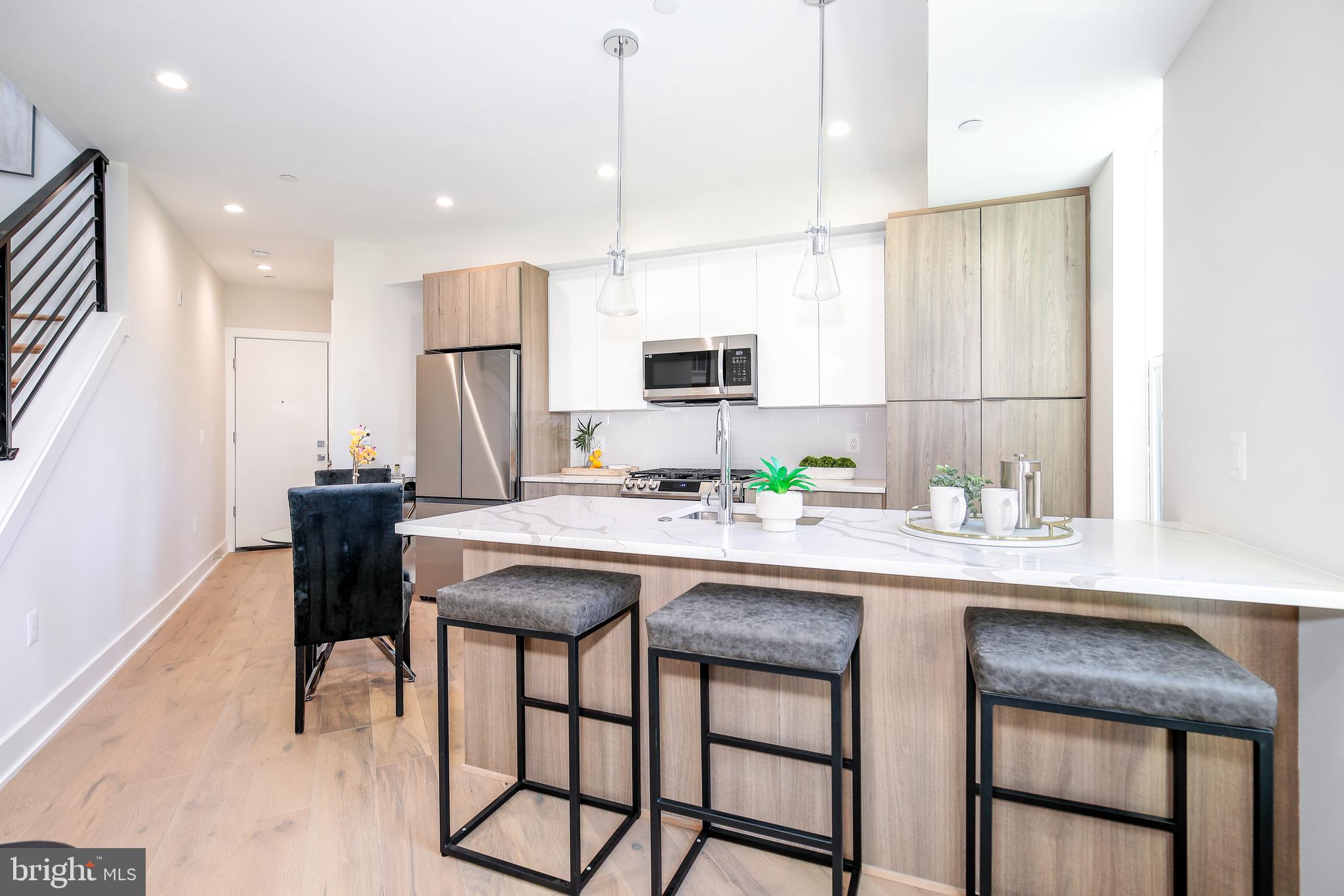 1421 SPRING RD NW #303