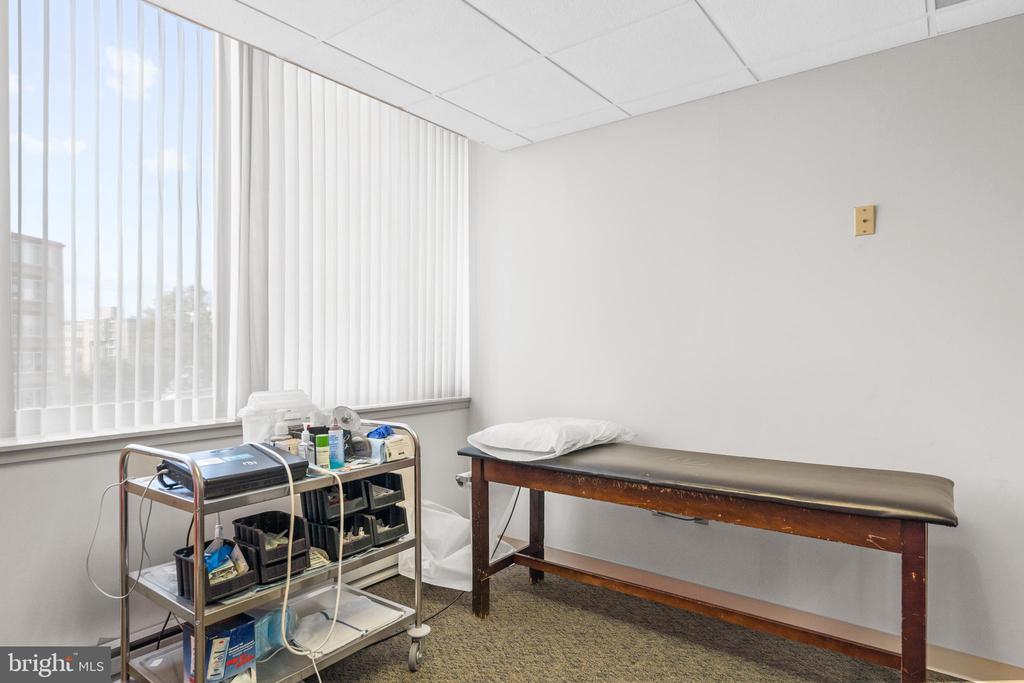 908 NEW HAMPSHIRE AVENUE NW Unit: 500