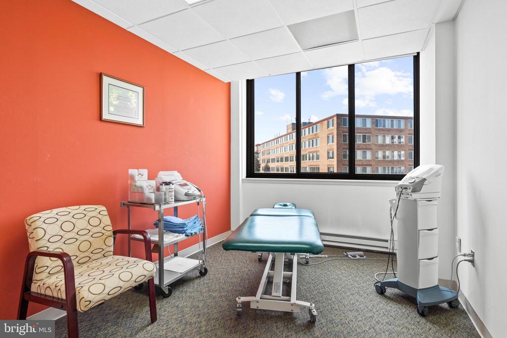 908 NEW HAMPSHIRE AVENUE NW Unit: 500