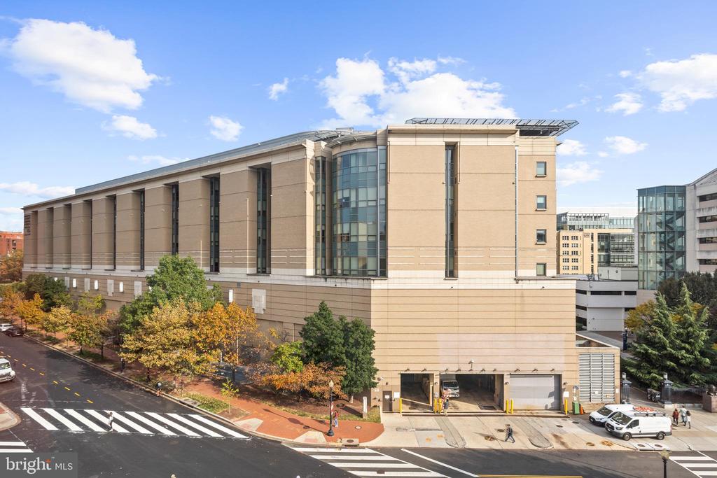 908 NEW HAMPSHIRE AVENUE NW Unit: 500