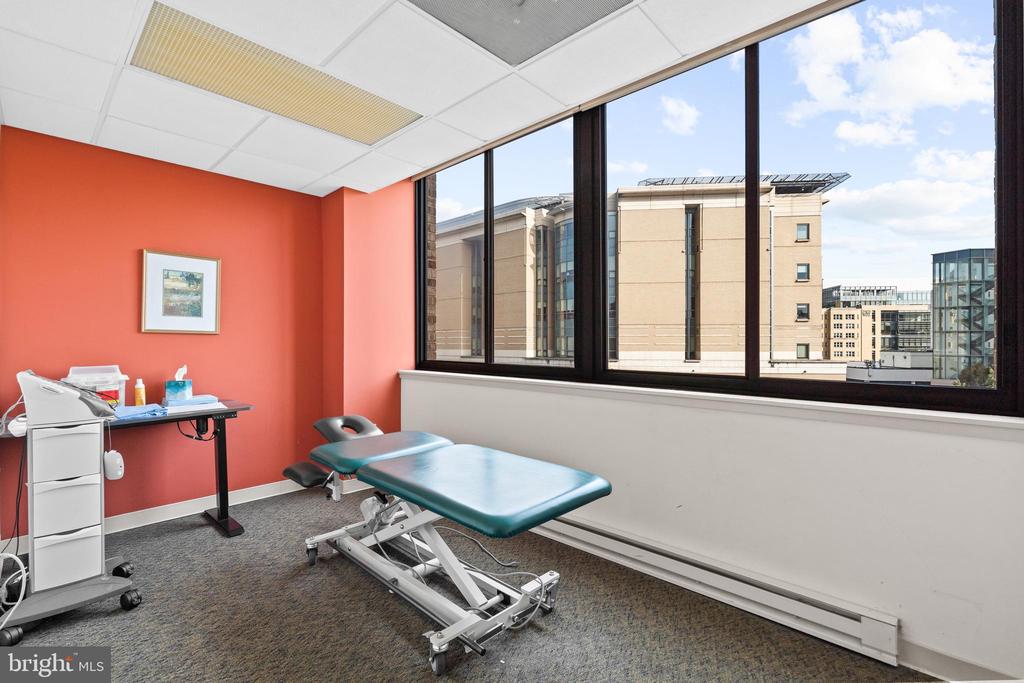 908 NEW HAMPSHIRE AVENUE NW Unit: 500
