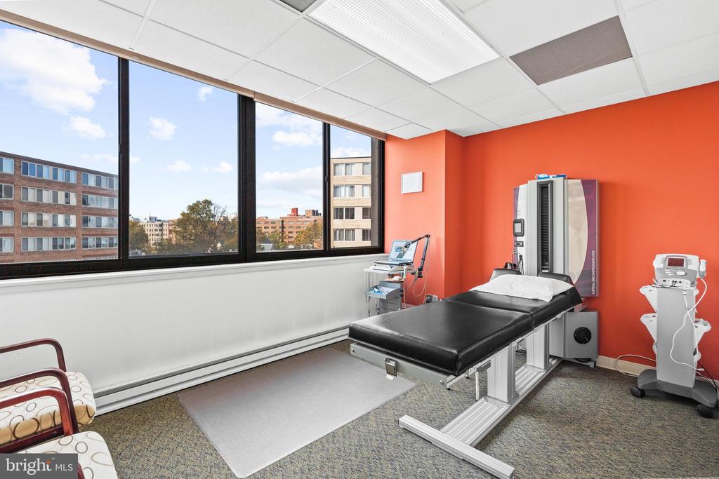 908 NEW HAMPSHIRE AVENUE NW Unit: 500