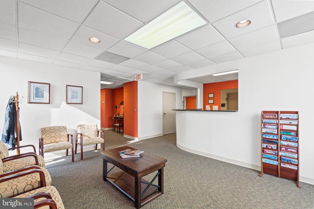 908 NEW HAMPSHIRE AVENUE NW Unit: 500