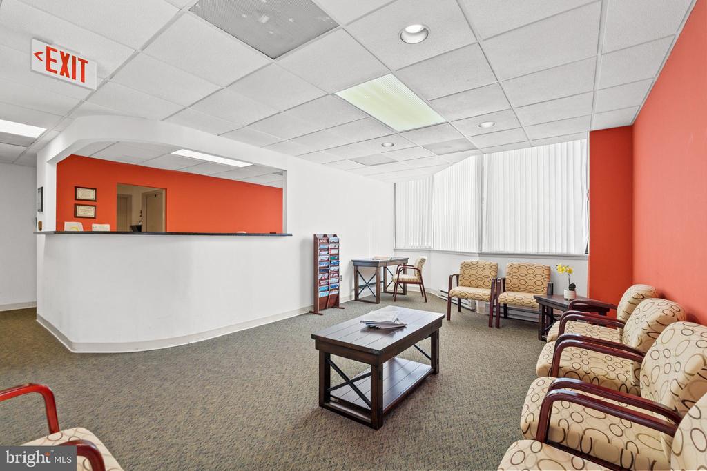908 NEW HAMPSHIRE AVENUE NW Unit: 500