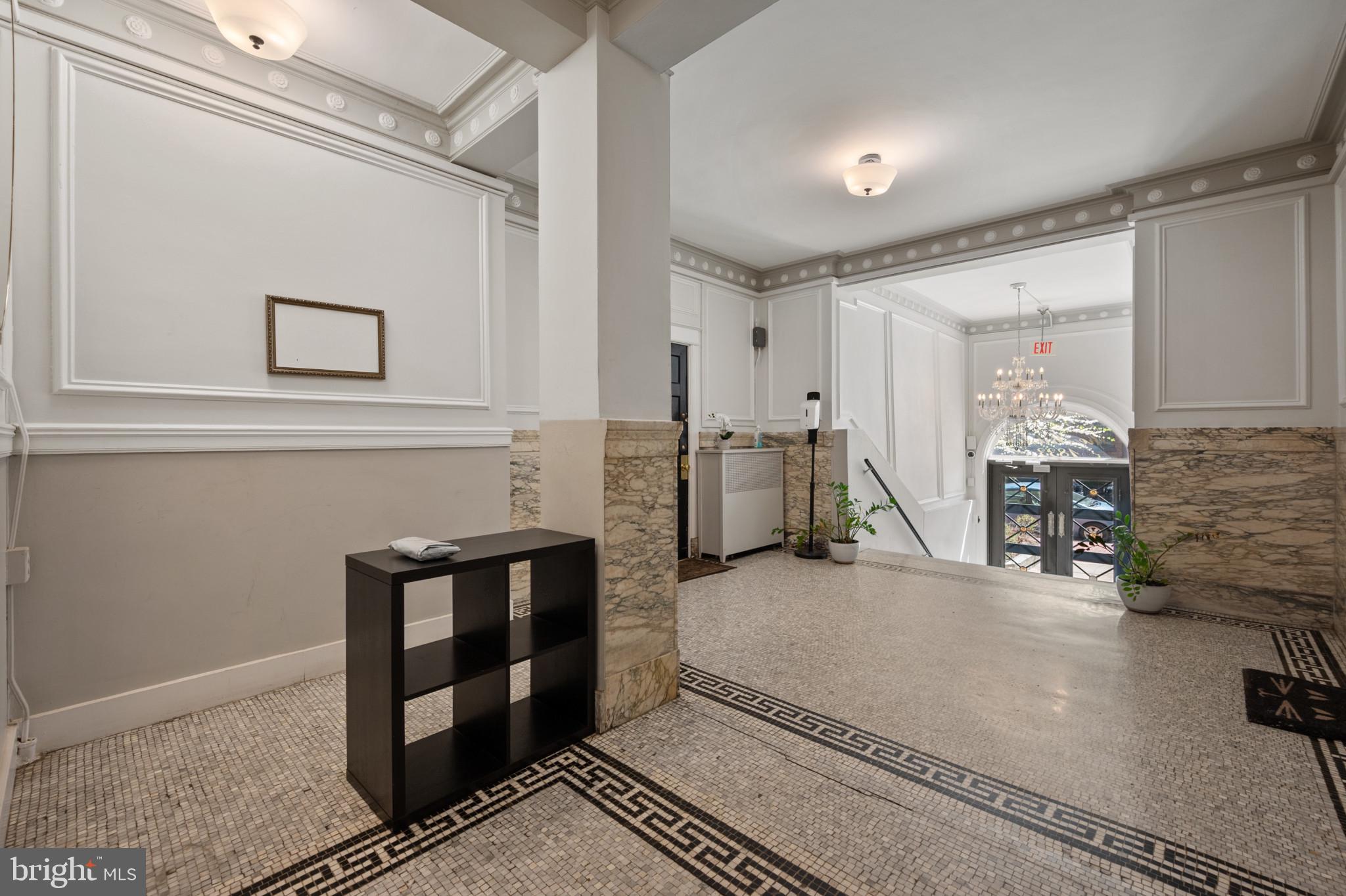 1833 S St NW #20