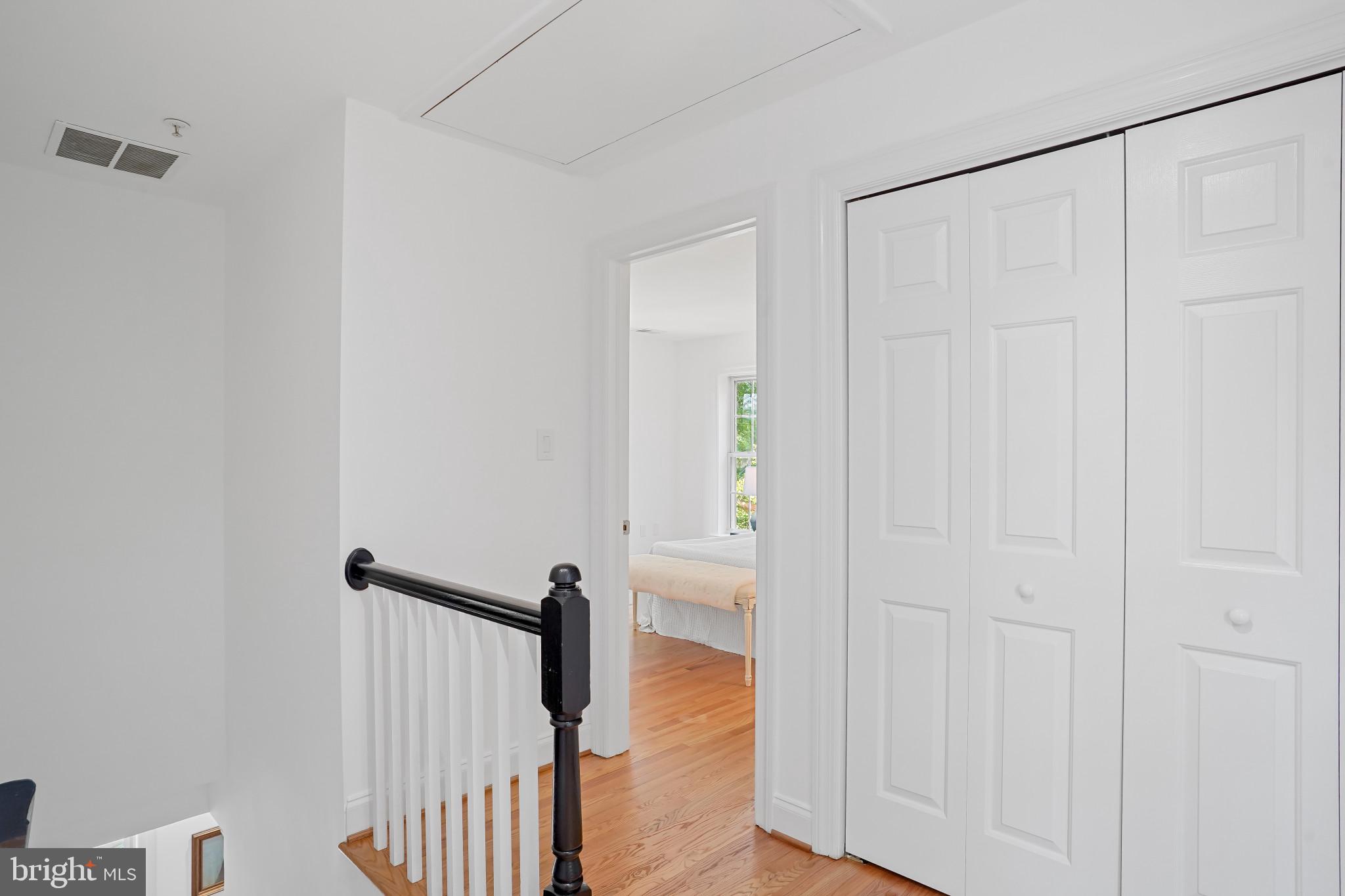 4425 MacArthur Blvd NW