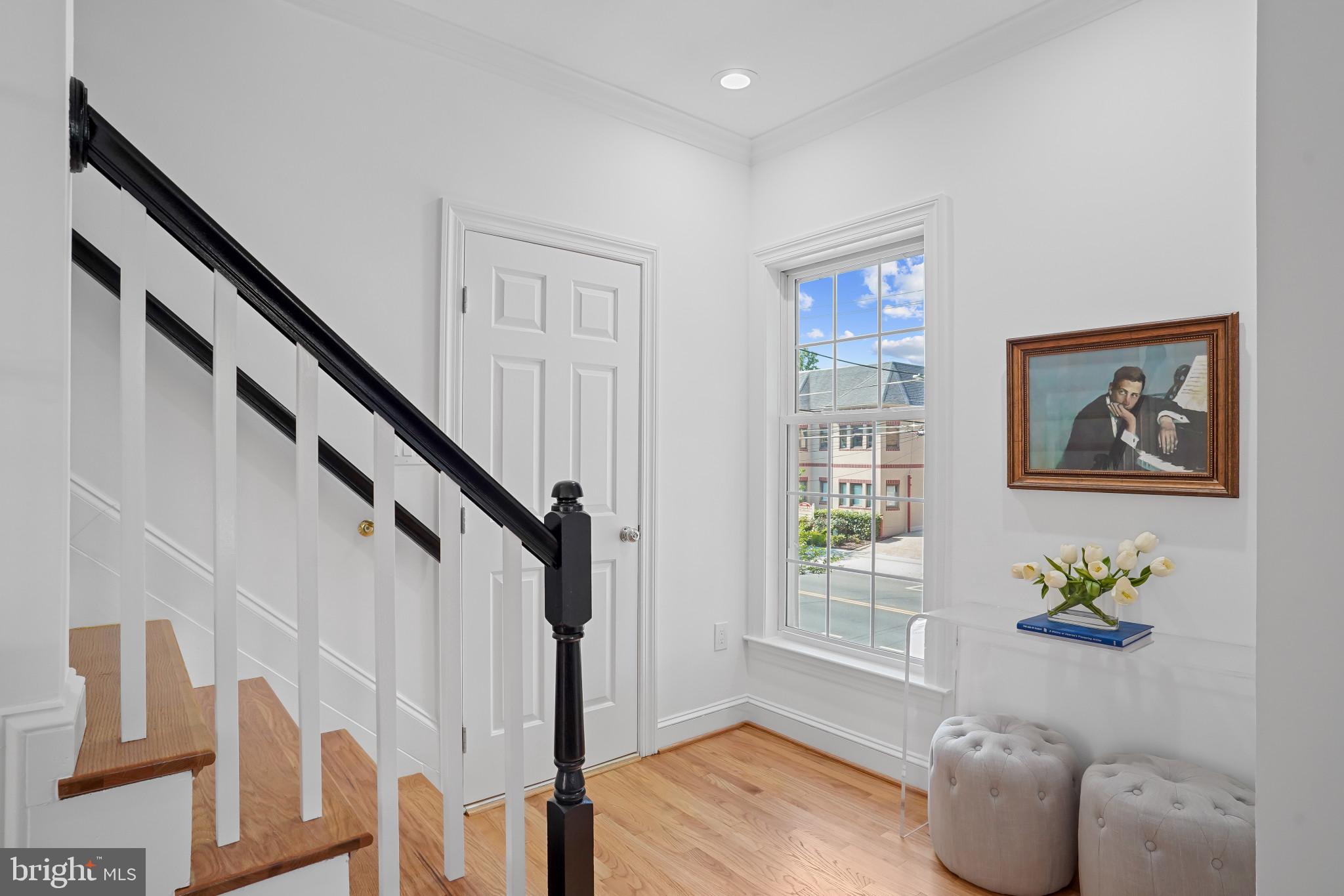 4425 MacArthur Blvd NW