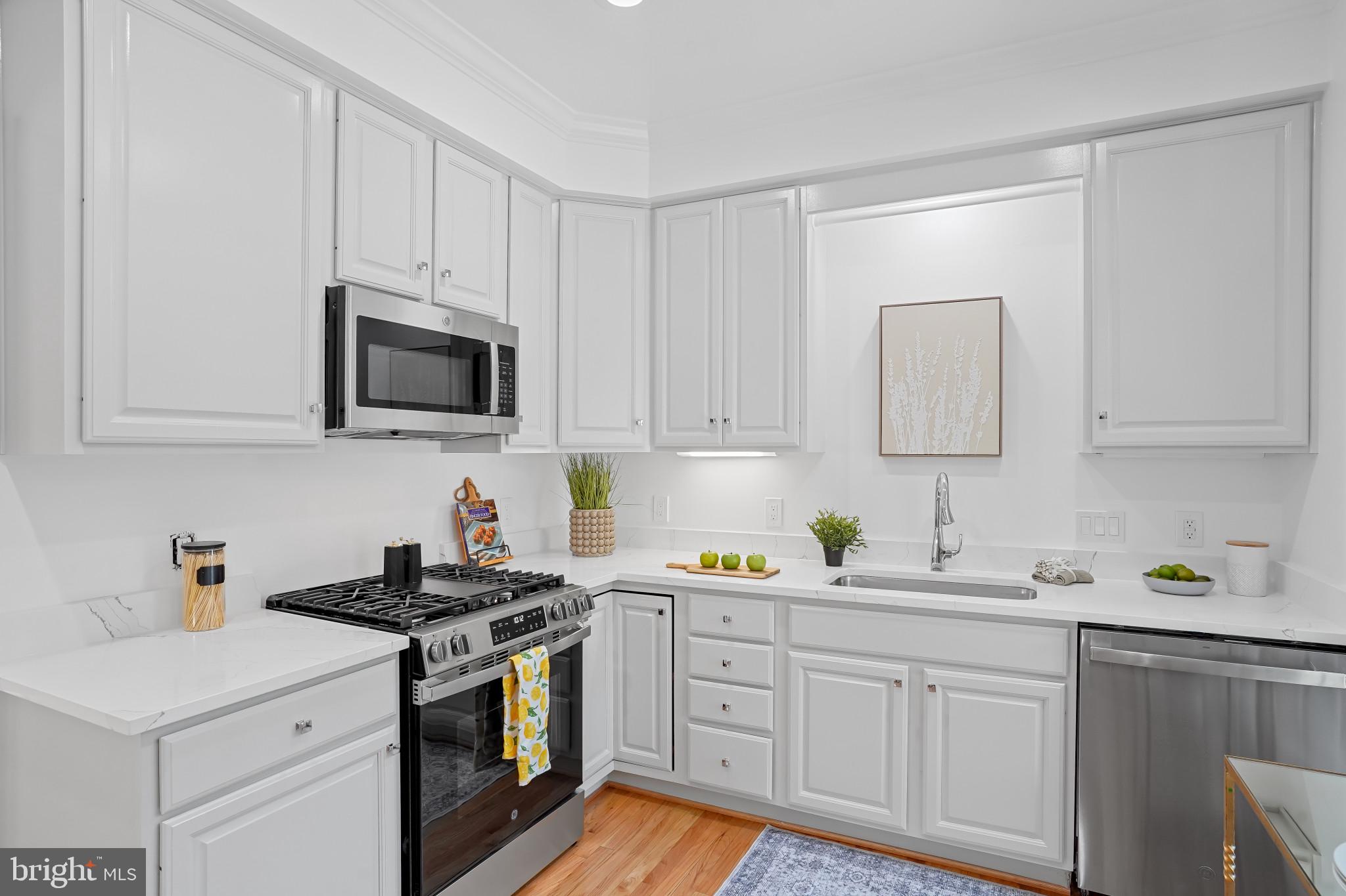 4425 MacArthur Blvd NW