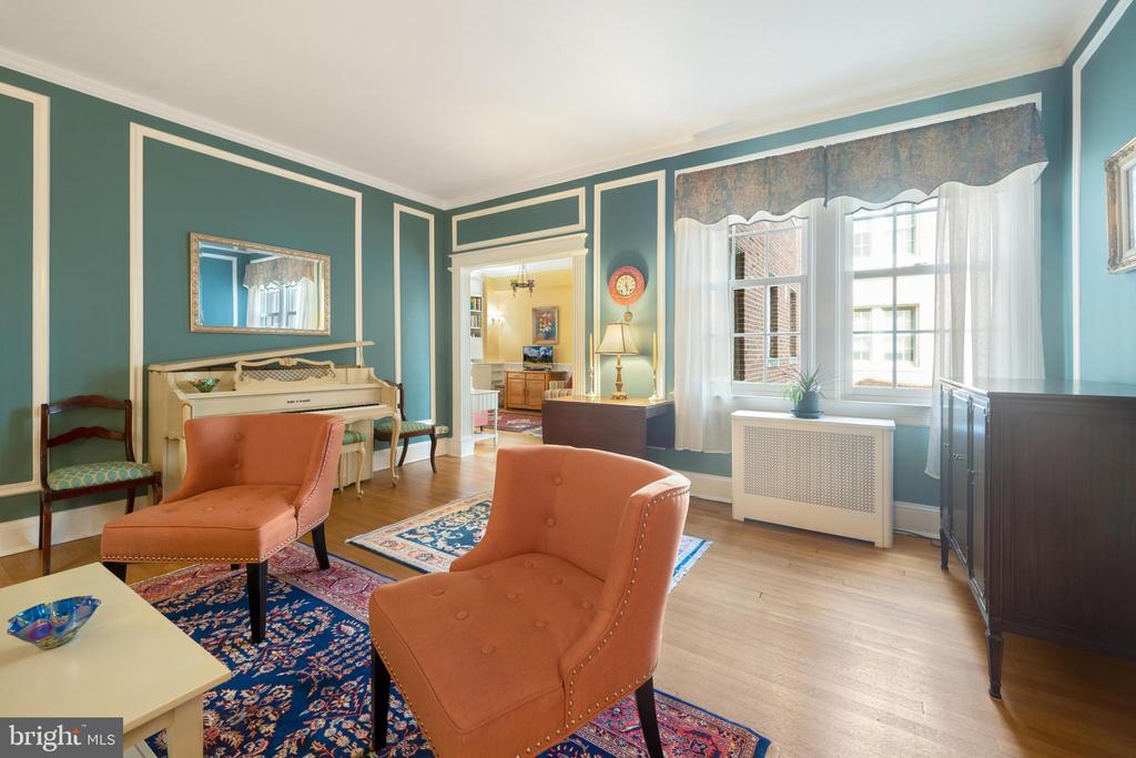 2540 MASSACHUSETTS AVENUE NW Unit: 306