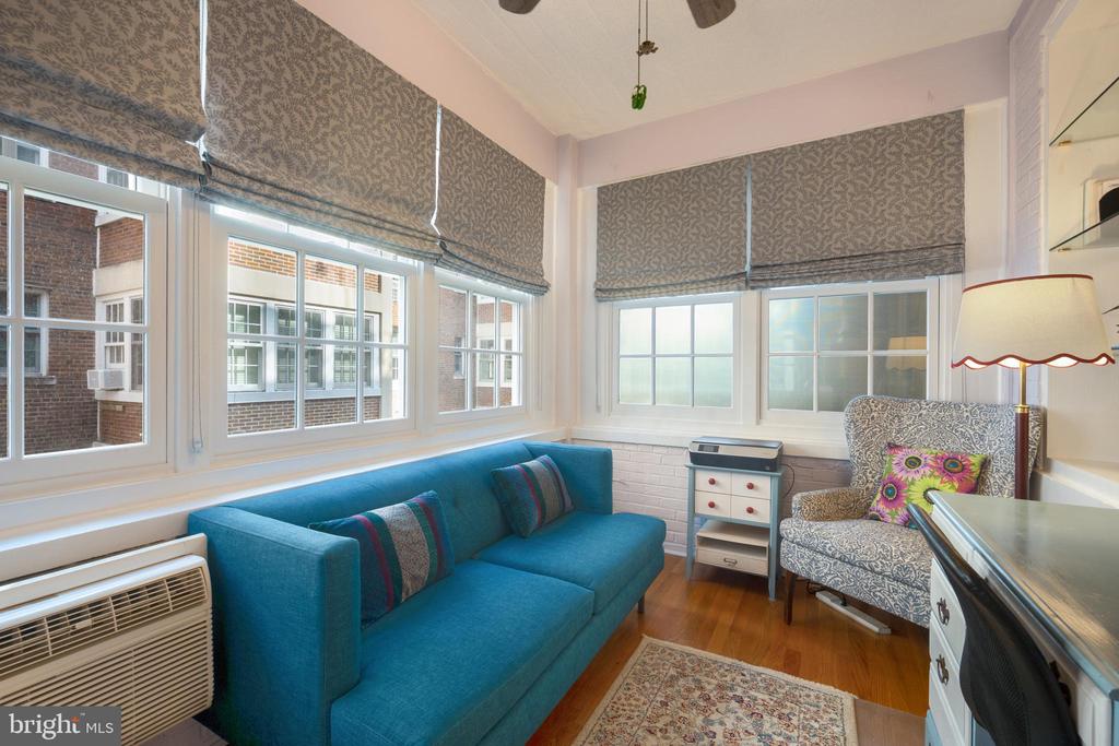 2540 MASSACHUSETTS AVENUE NW Unit: 306