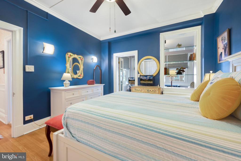 2540 MASSACHUSETTS AVENUE NW Unit: 306