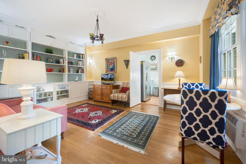 2540 MASSACHUSETTS AVENUE NW Unit: 306