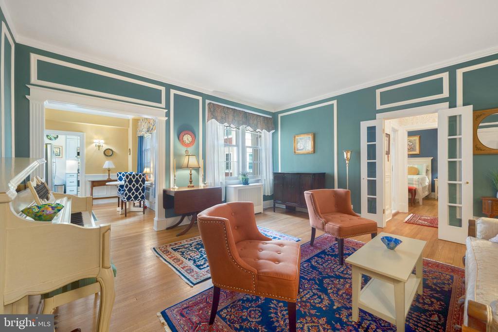 2540 MASSACHUSETTS AVENUE NW Unit: 306