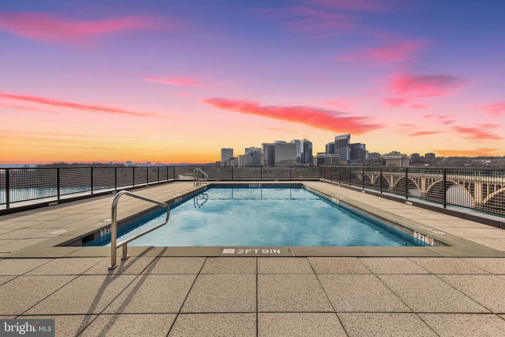 3303 WATER STREET NW Unit: 5H