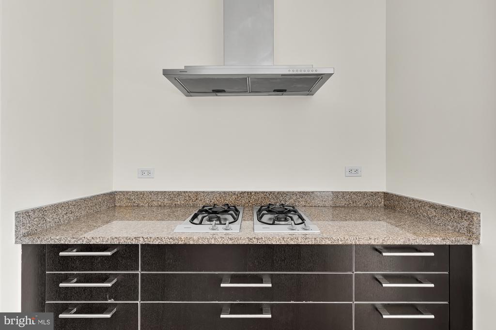 3303 WATER STREET NW Unit: 5H