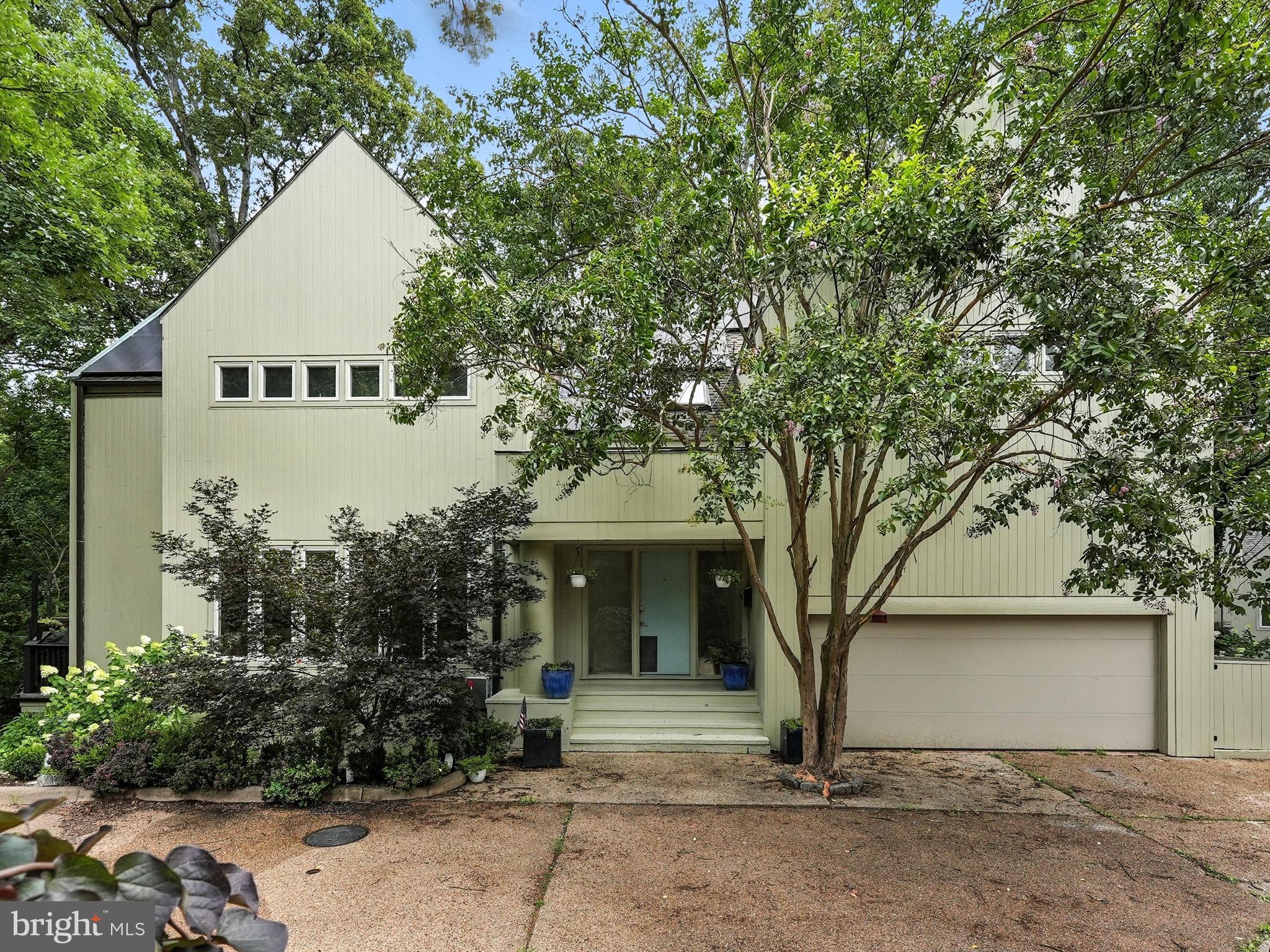 6702 OREGON AVENUE NW