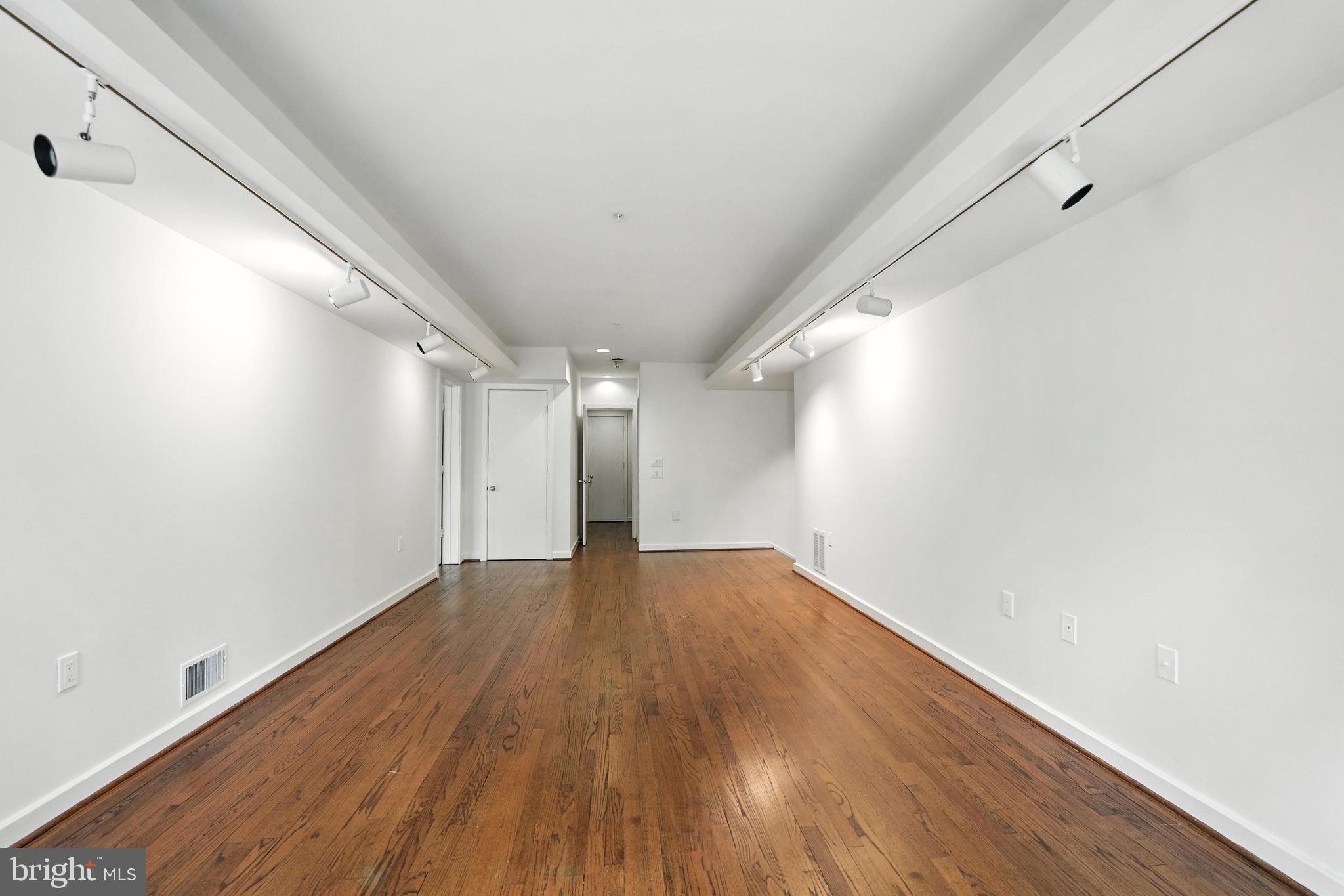 6702 OREGON AVENUE NW